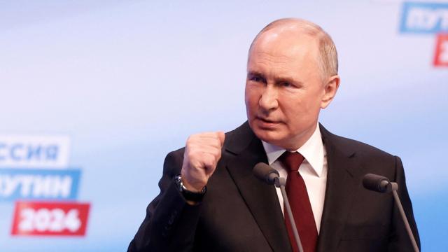 La farsa del Kremlin: anunciaron que Putin ganó las presidenciales con el 87%